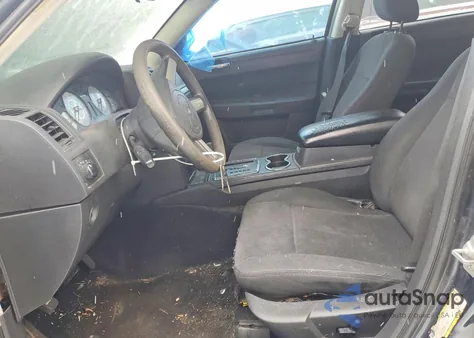 2008 Chrysler 300 Lx from USA, damaged, VIN 2C3KA43R98H201432